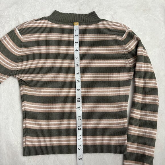 Striped Olive & Beige Ribbed Knit Long Sleeve Cropped Sweater Womans Juniors M - Picture 11 of 11